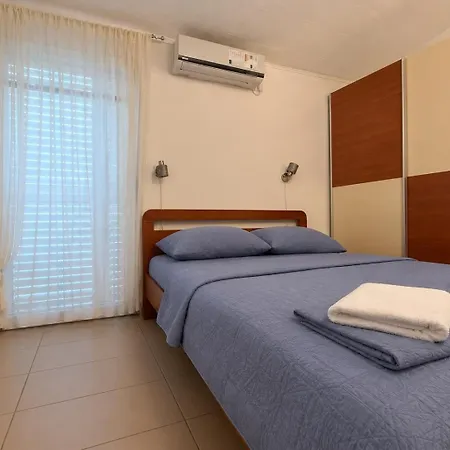 Penthouse Altus Apartament *
