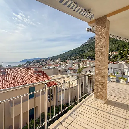 Apartman Penthouse Altus *