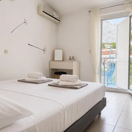 Penthouse Altus Apartman Baska Voda