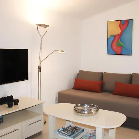Penthouse Altus Apartment