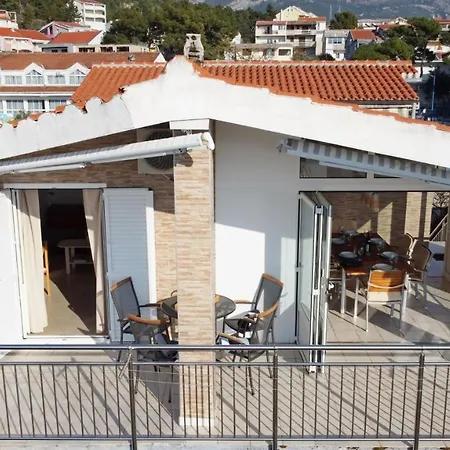 Penthouse Altus Apartment *