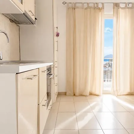 Apartment Penthouse Altus Baska Voda